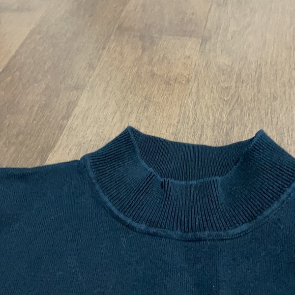 Striped sweater - Picture 3 of 4